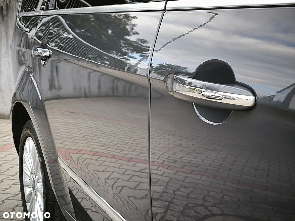 Ford Galaxy 2.0 TDCi Titanium - 19