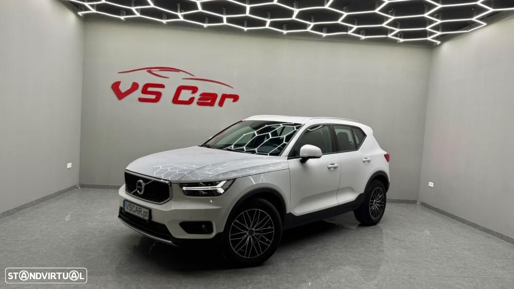 Volvo XC 40 2.0 D3 Momentum AWD Geartronic - 5