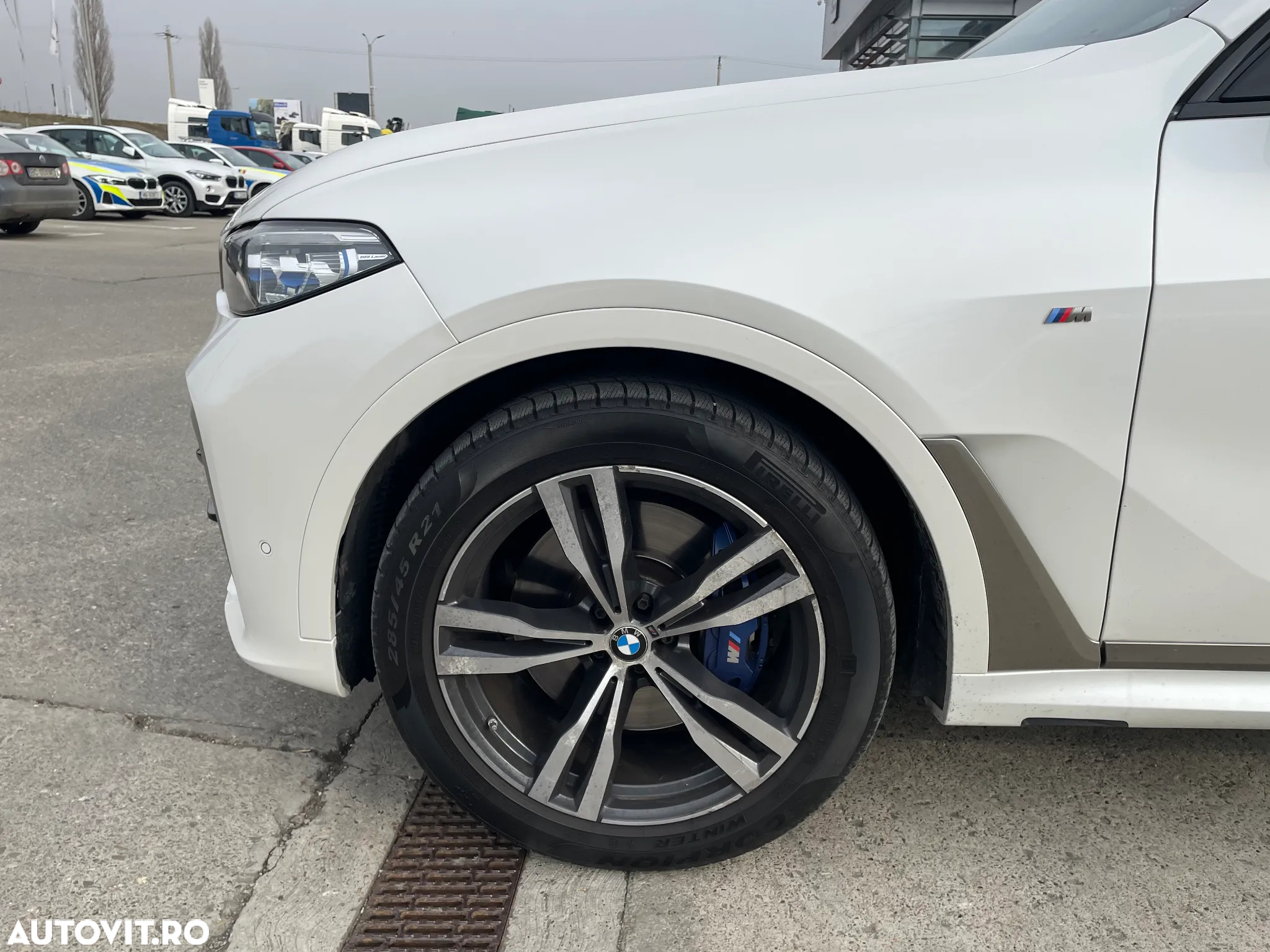 BMW X7 M50d - 9