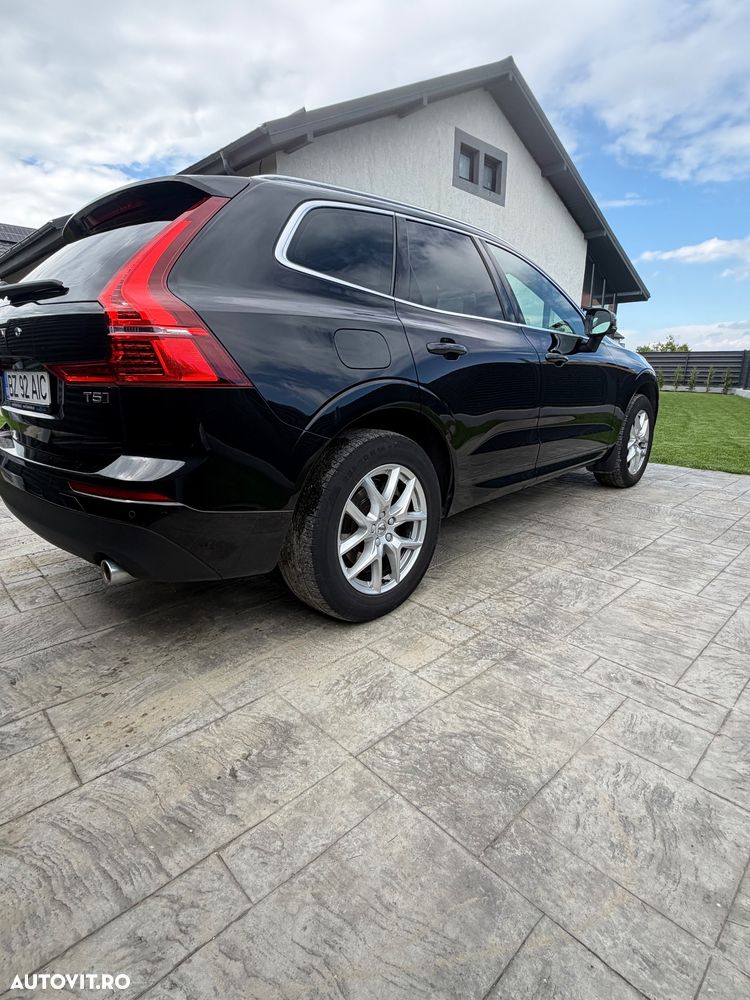 Volvo XC 60 T5 AWD Momentum - 5