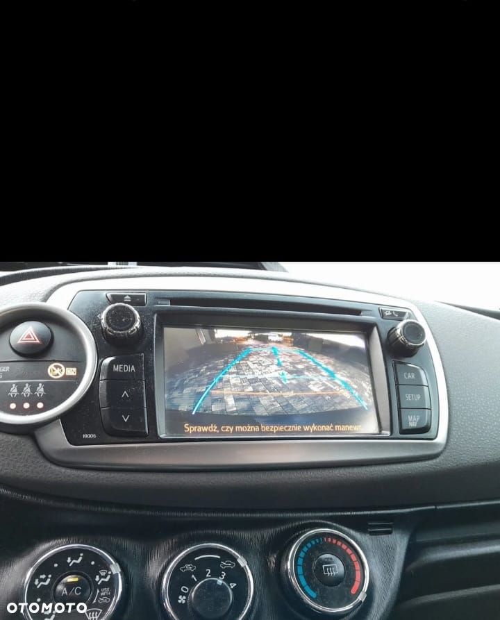 Toyota Yaris 1.33 VVT-i Lounge - 9