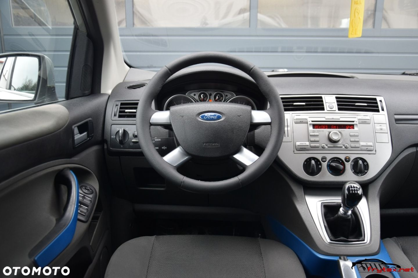 Ford Kuga - 28