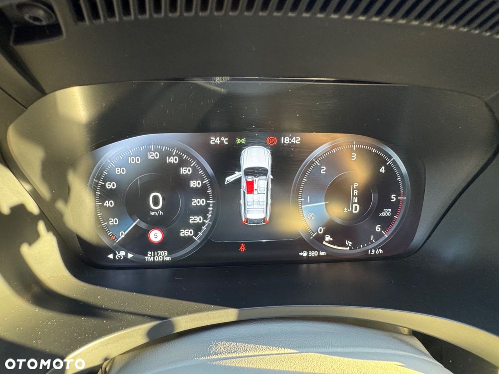 Volvo V90 D4 Inscription - 22