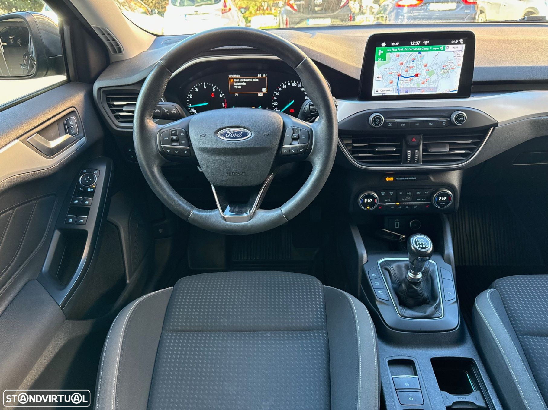 Ford Focus SW 1.0 EcoBoost Business - 10