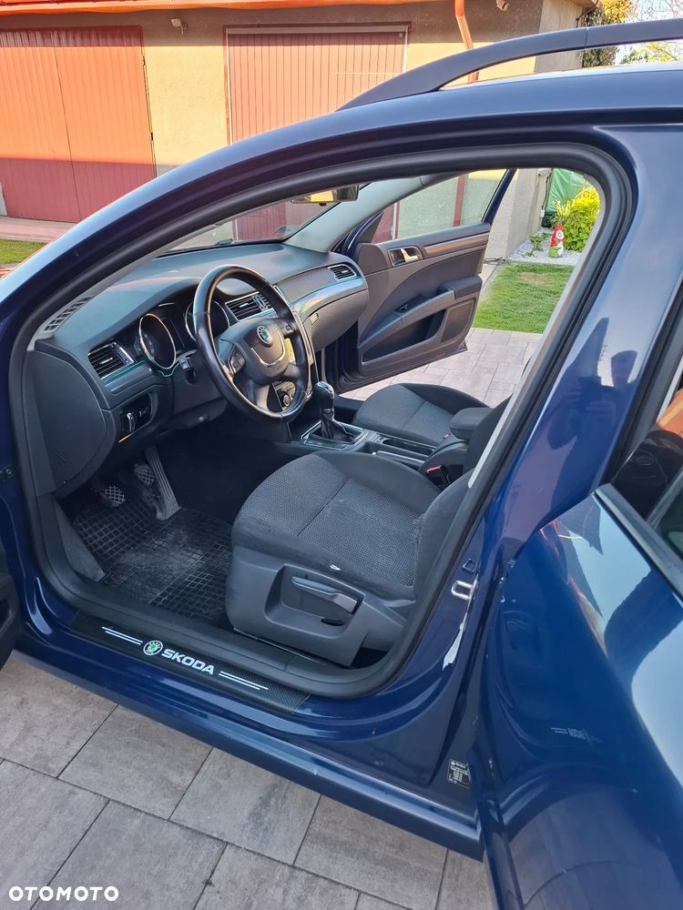 Skoda Superb 2.0 TDI Active - 12