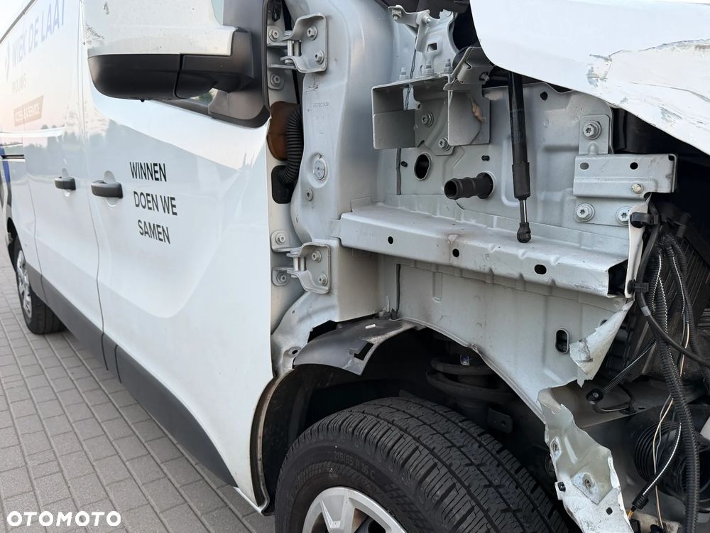 Renault TRAFIC - 32