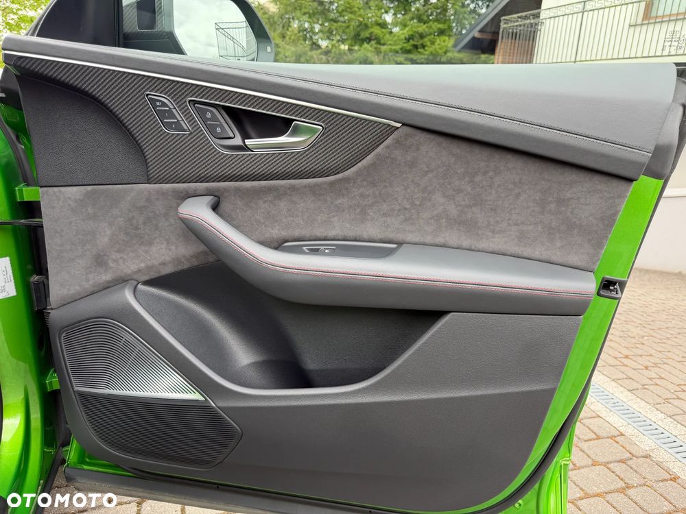 Audi RS Q8 TFSI Quattro Tiptronic - 23