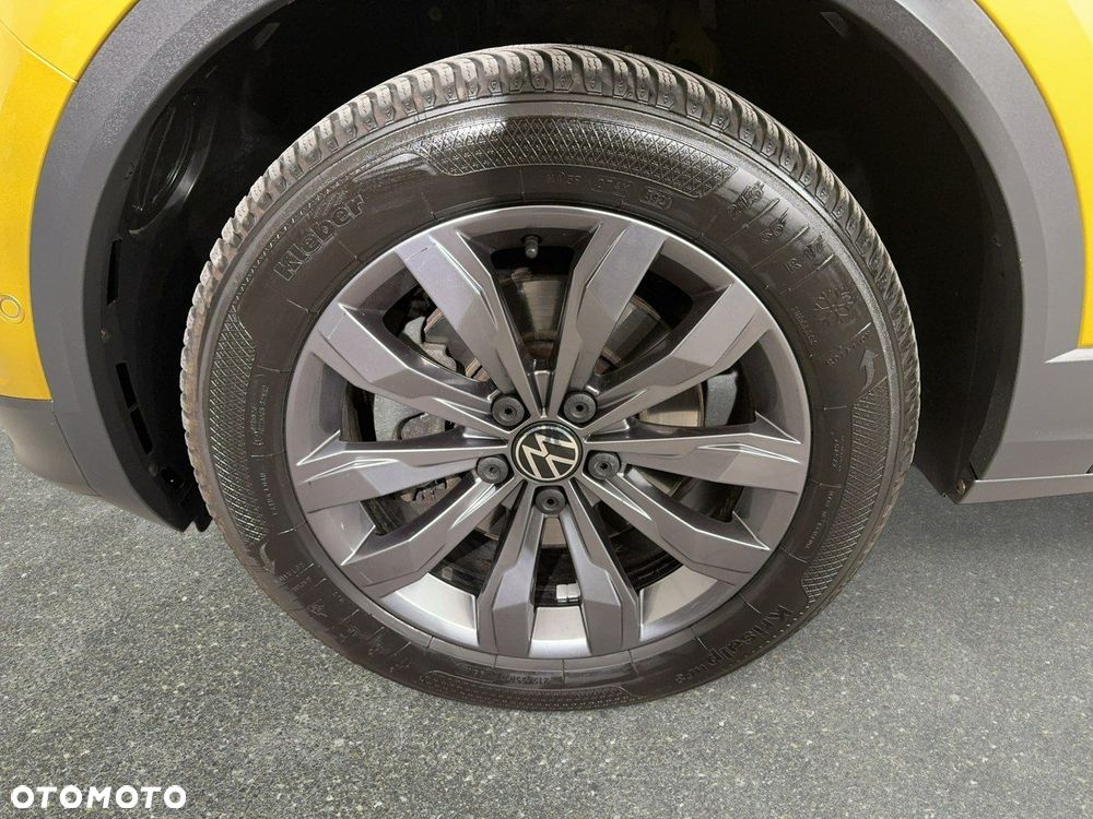 Volkswagen T-Roc - 10