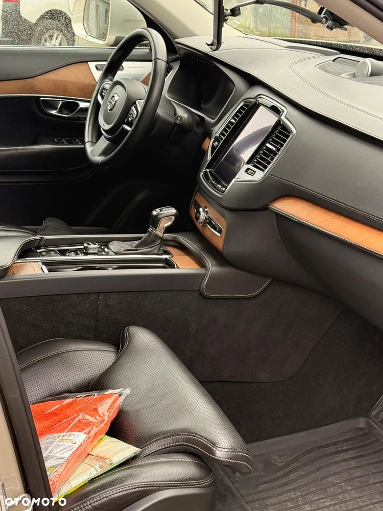Volvo XC 90 D5 AWD Inscription - 6