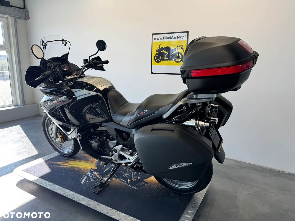 Honda XL - 6