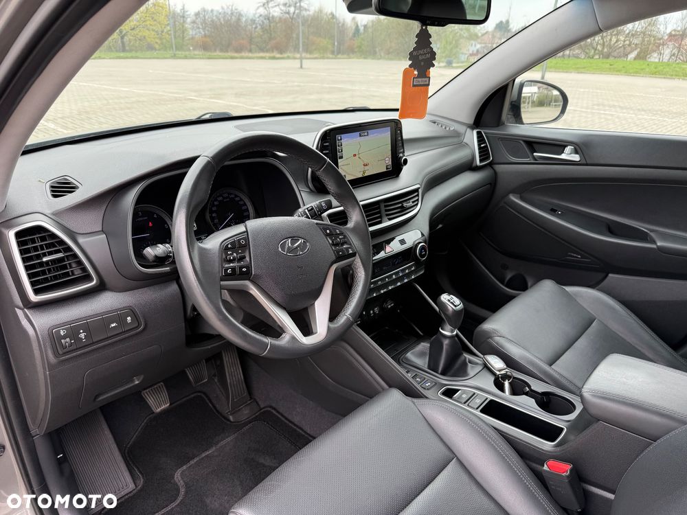 Hyundai Tucson 1.6 CRDi Comfort 2WD - 21