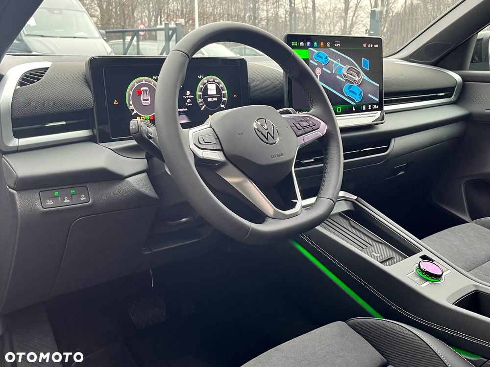 Volkswagen T-Roc 1.5 eTSI Style DSG - 11