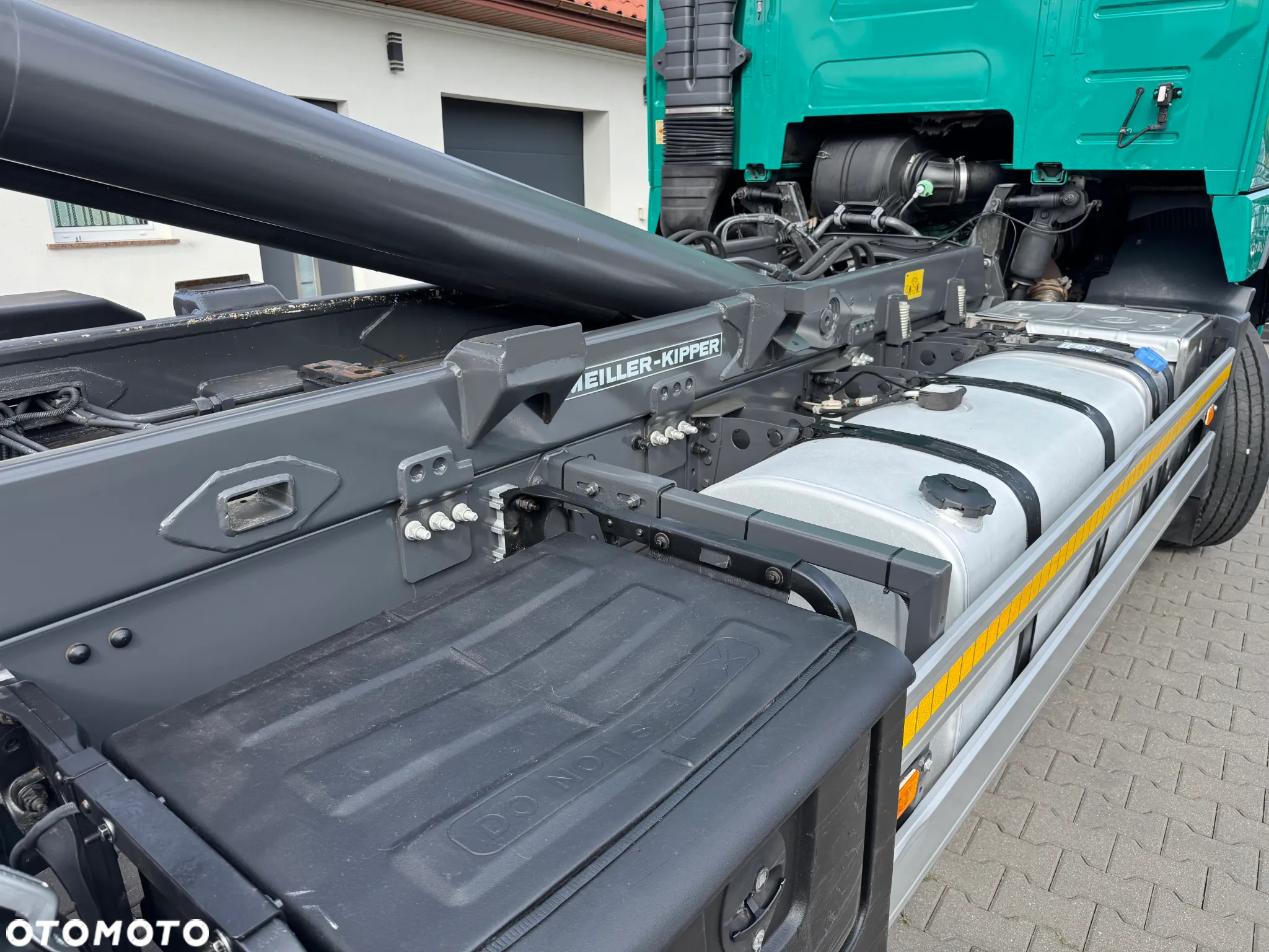 Volvo FH540 6x2 ORYGINALNY HAKOWIEC MEILLER RK 20.67, OŚ SKRĘTNA I PODNOSZONA, 2011r, IDEAŁ - 23