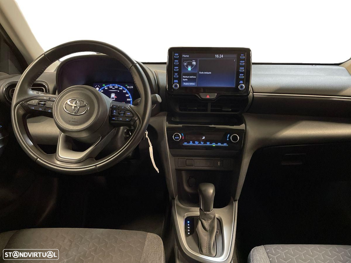 Toyota Yaris Cross - 8