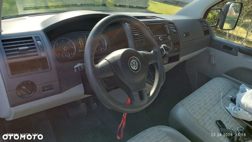 Volkswagen T5 - 15