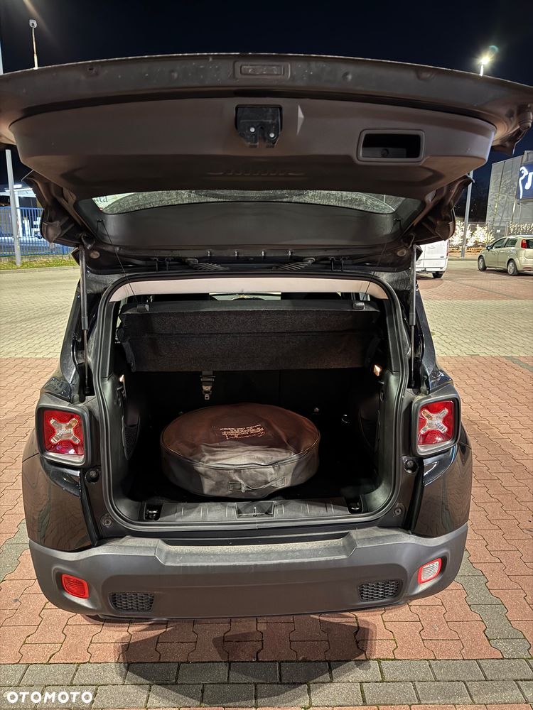 Jeep Renegade 1.6 E-TorQ Sport FWD - 11