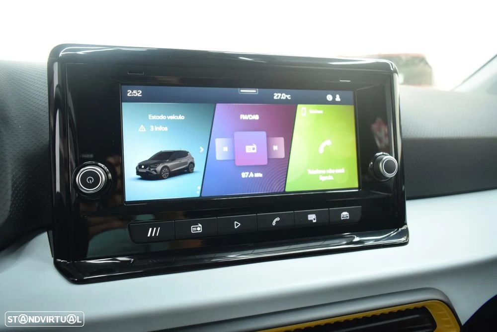 SEAT Arona - 9