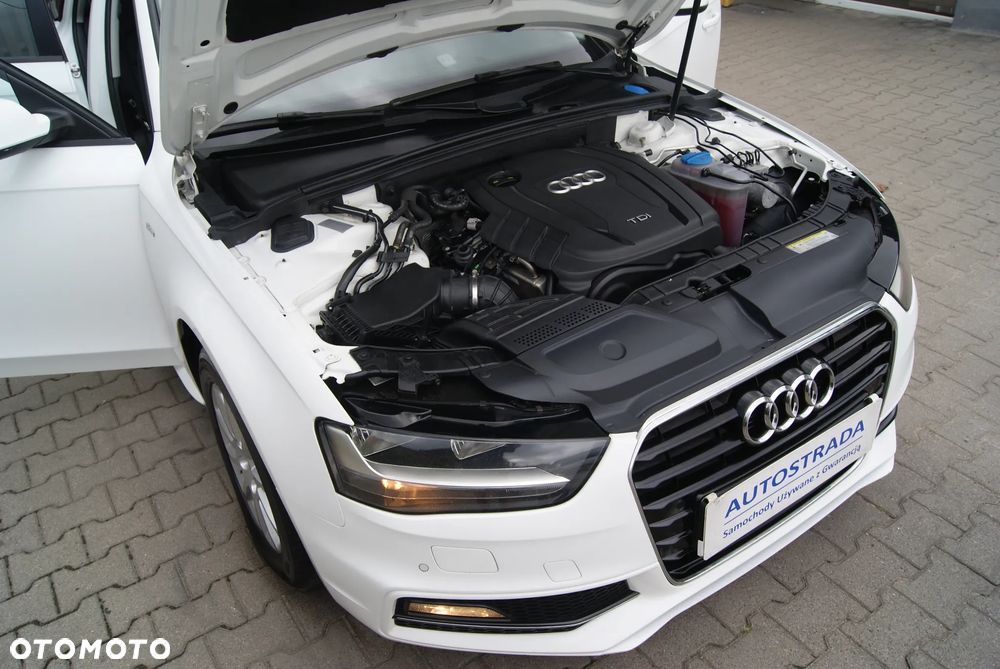 Audi A4 Avant 2.0 TDI DPF multitronic S line Sportpaket - 12