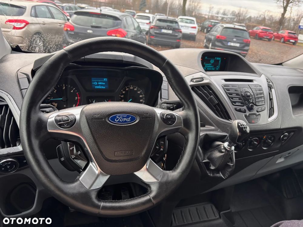 Ford TRANSIT CUSTOM - 8