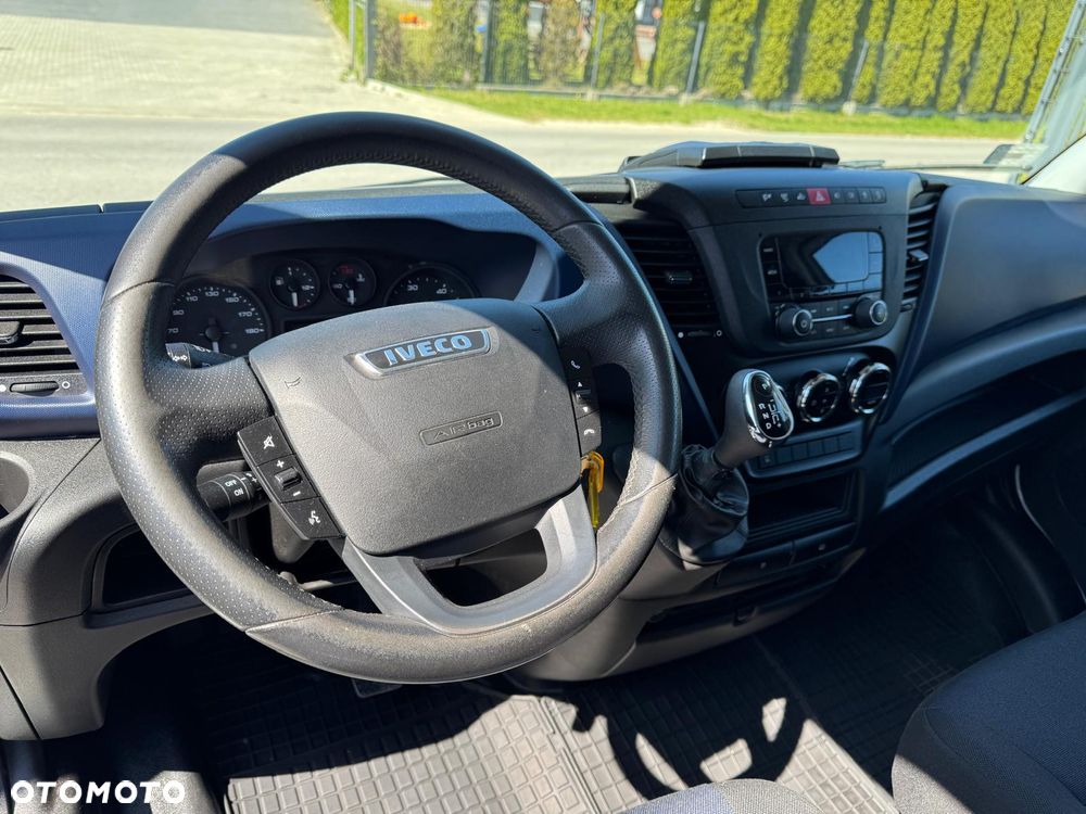Iveco Daily 35S18 ‼️Hi-Matic Brygadowy 7 osobowy‼️Brygadówka‼️Doka‼️Tylko 57 tyś km Salon PL jak nowy - 9