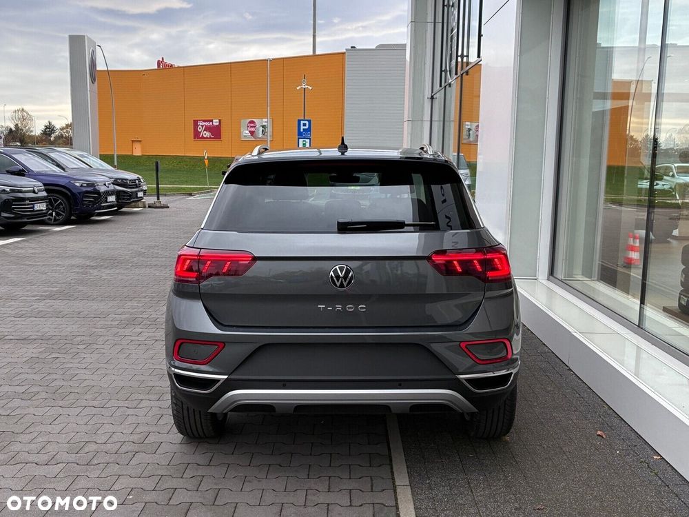 Volkswagen T-Roc - 9