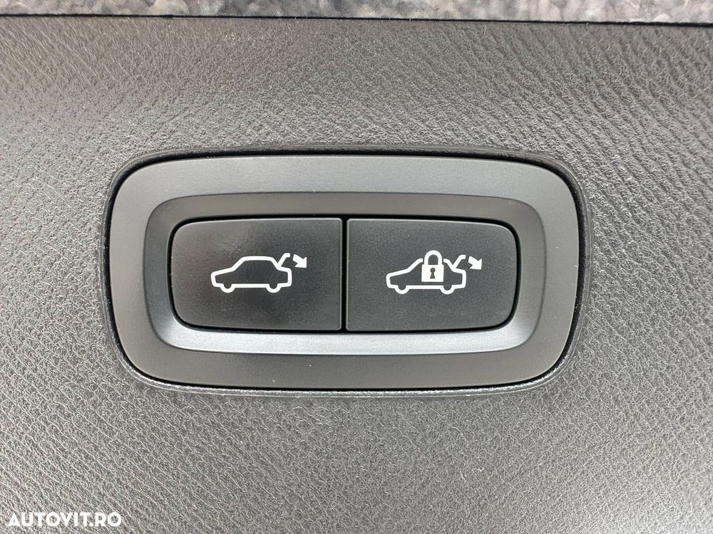 Volvo XC 90 D5 AWD Inscription - 30