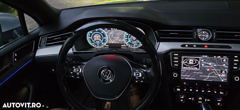 Volkswagen Passat - 15