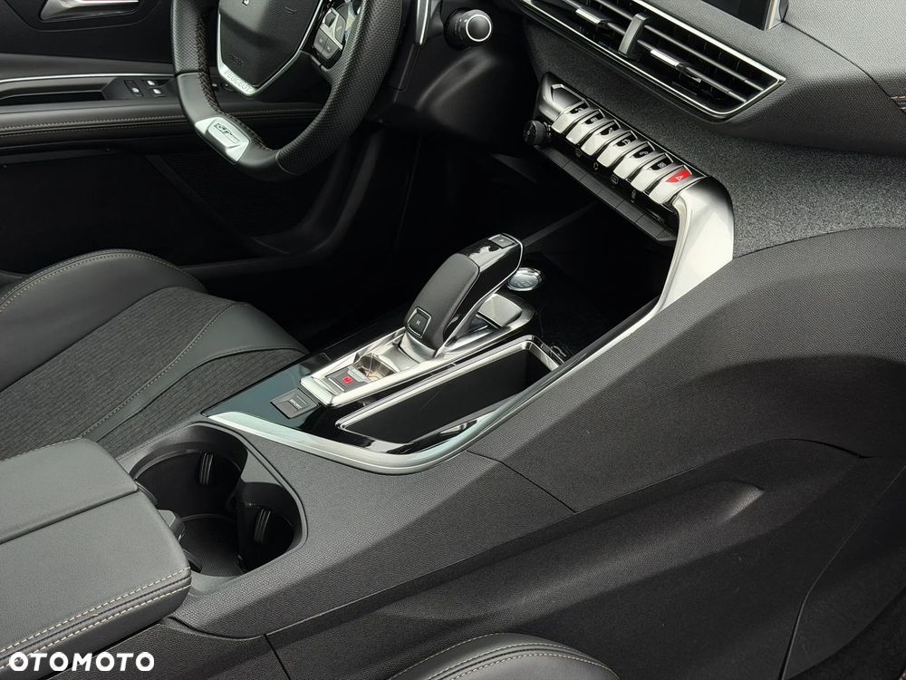 Peugeot 3008 1.2 PureTech GT Pack S&S EAT8 - 31