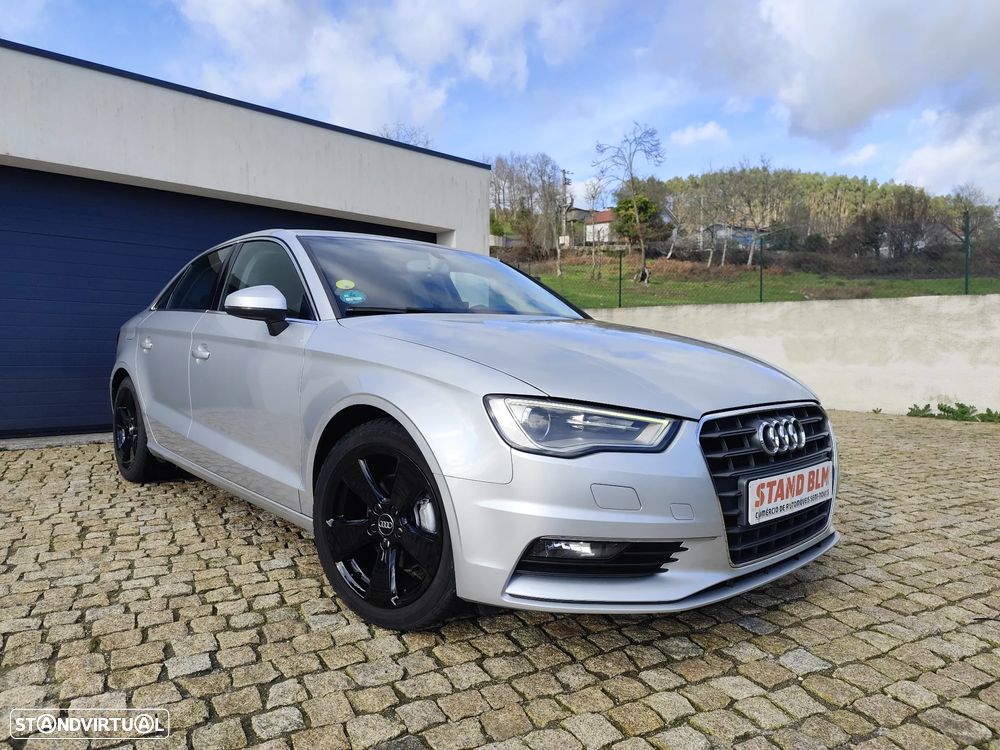 Audi A3 Limousine 2.0 TDI S-line - 2