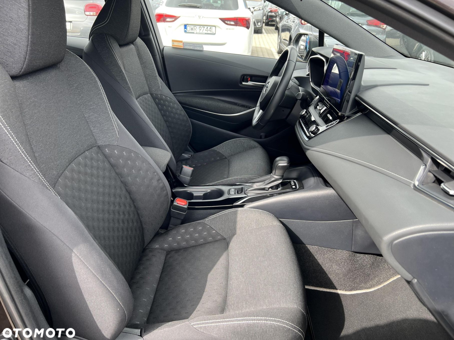 Toyota Corolla - 9