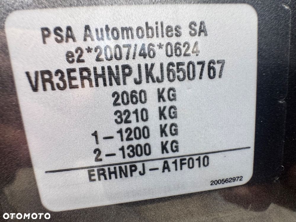 Peugeot Rifter 1.2 PureTech GT Line S&S - 29