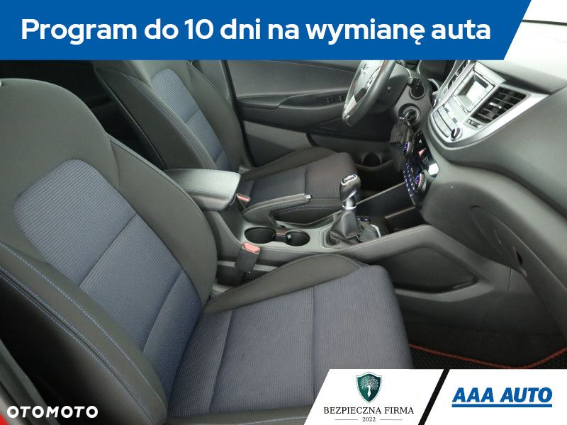 Hyundai Tucson - 8