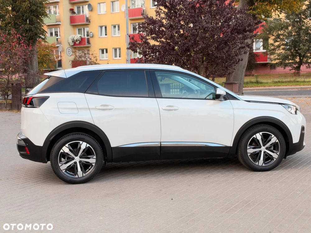Peugeot 3008 1.2 PureTech Allure S&S EAT6 - 6