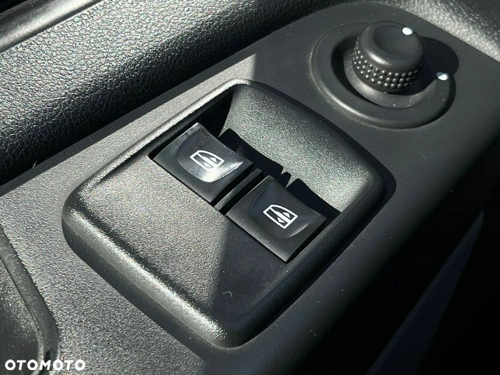 Renault Trafic - 20