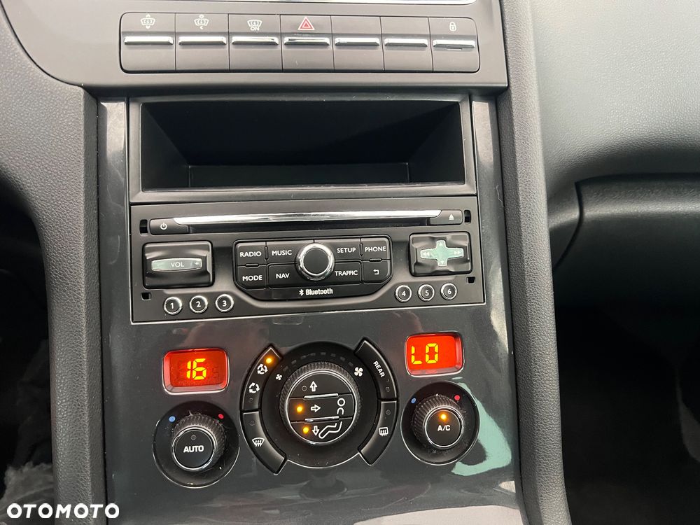 Peugeot 5008 1.2 PureTech Active S&S - 34