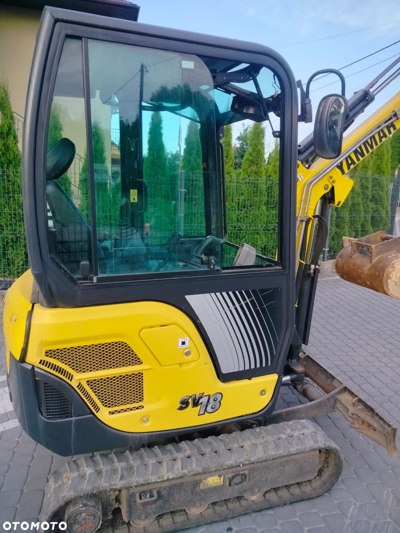Yanmar Sv18 - 12