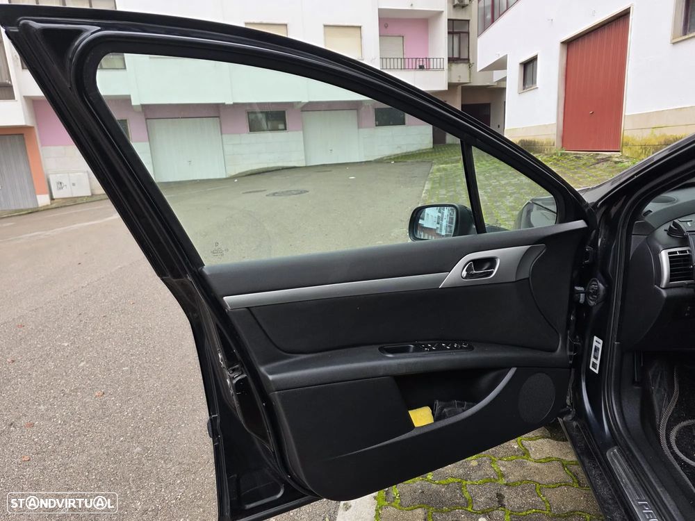 Peugeot 407 SW 1.6 HDi SE Navteq - 10