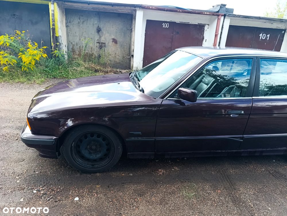 BMW Seria 5 520i - 5