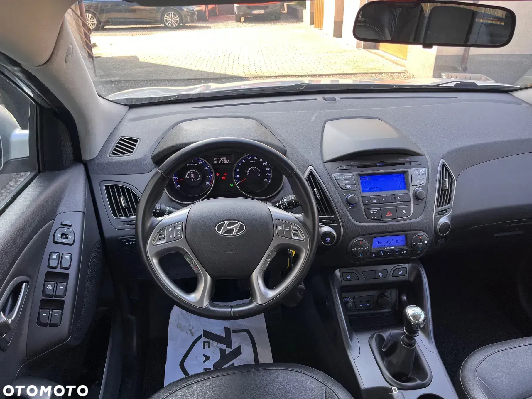 Hyundai ix35 1.6 2WD Fifa World Cup Edition - 21