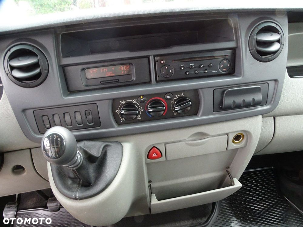 Renault Master - 11
