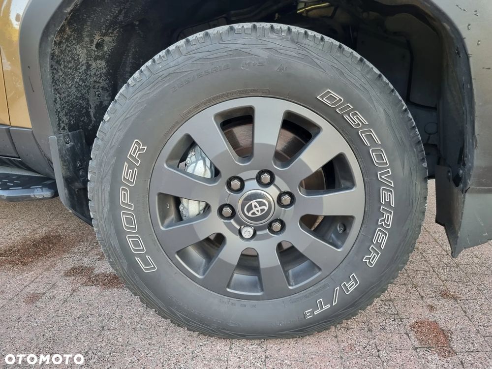 Toyota Land Cruiser LC 2.8 D-4D Invincible - 8