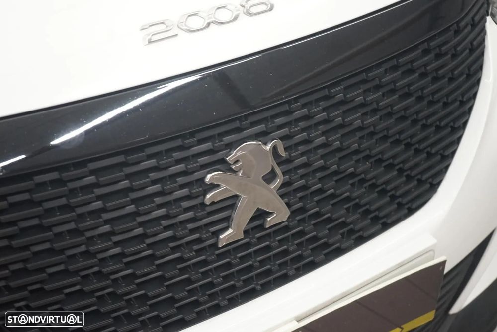Peugeot 2008 1.2 PureTech Active - 8