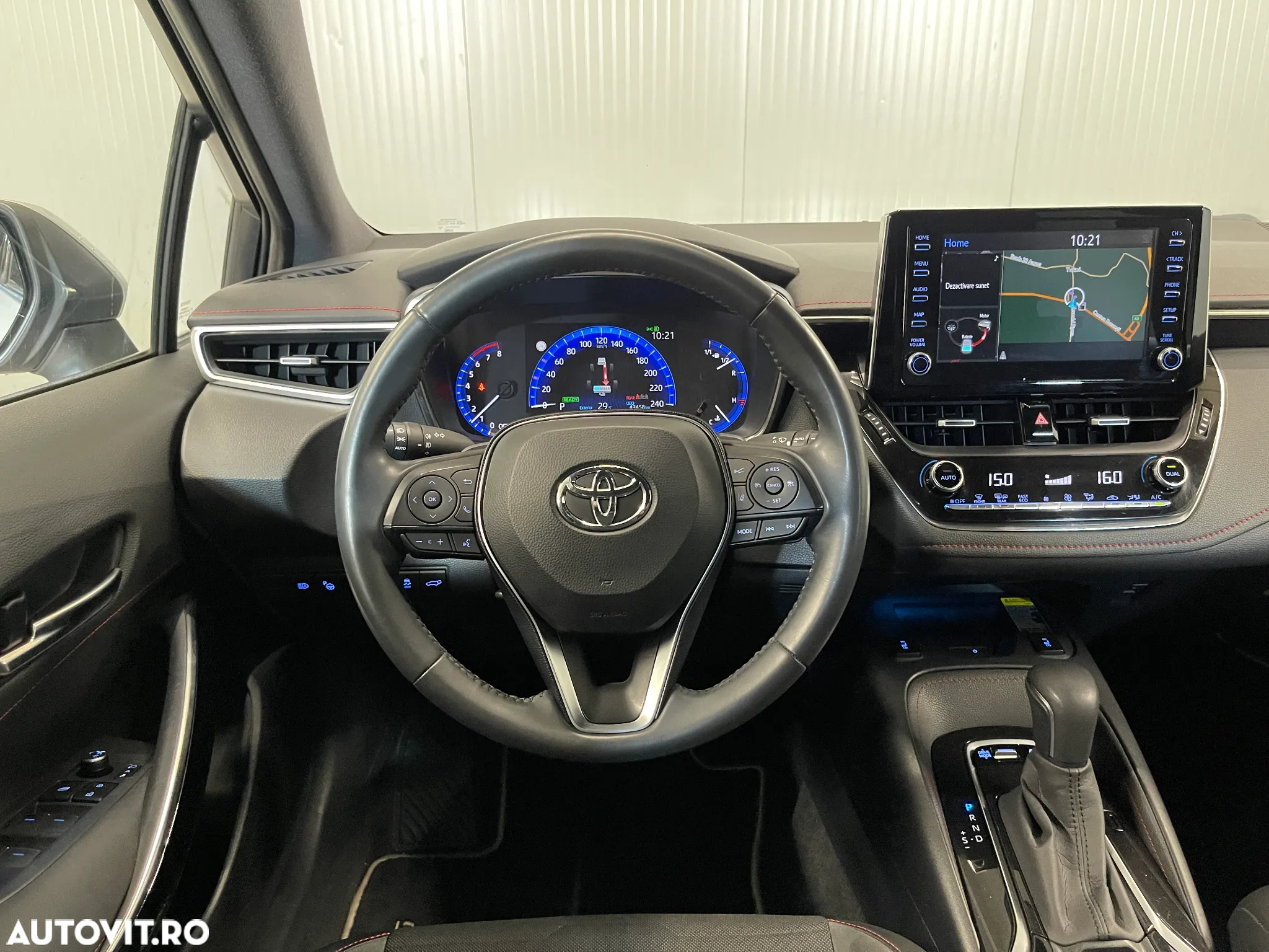 Toyota Corolla 2.0 Hybrid Lounge - 6