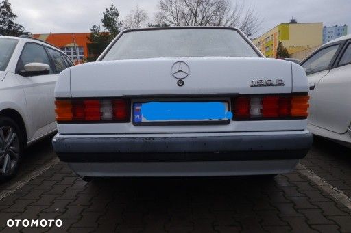 Mercedes-Benz W201 (190) - 4