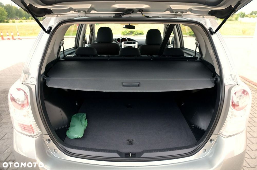 Toyota Verso - 19