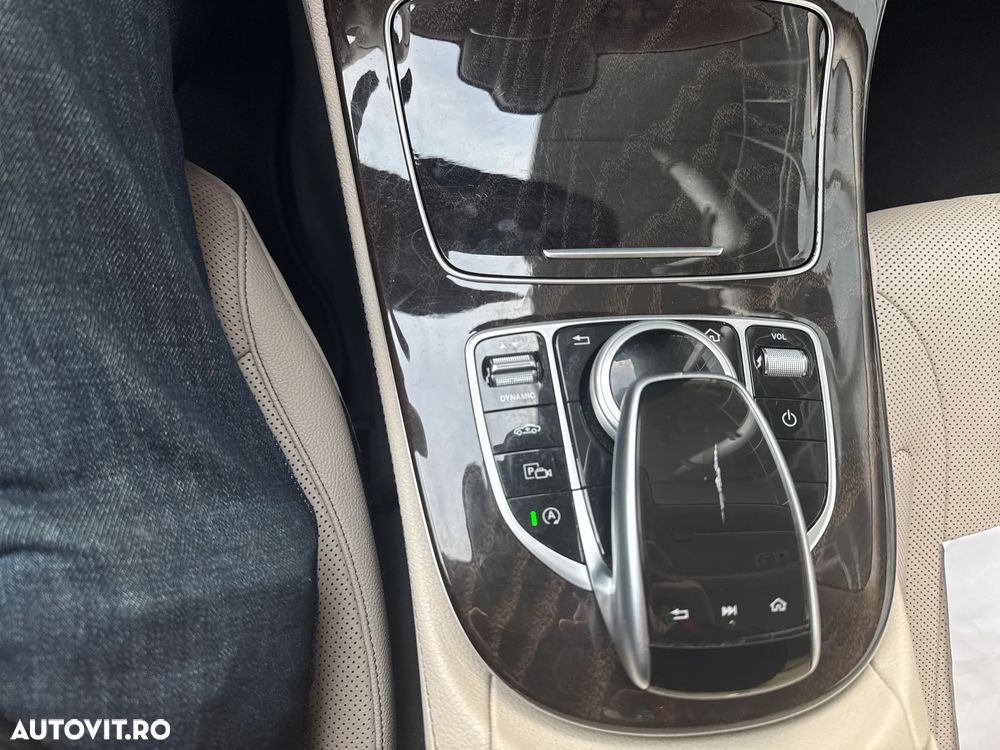 Mercedes-Benz CLS - 20