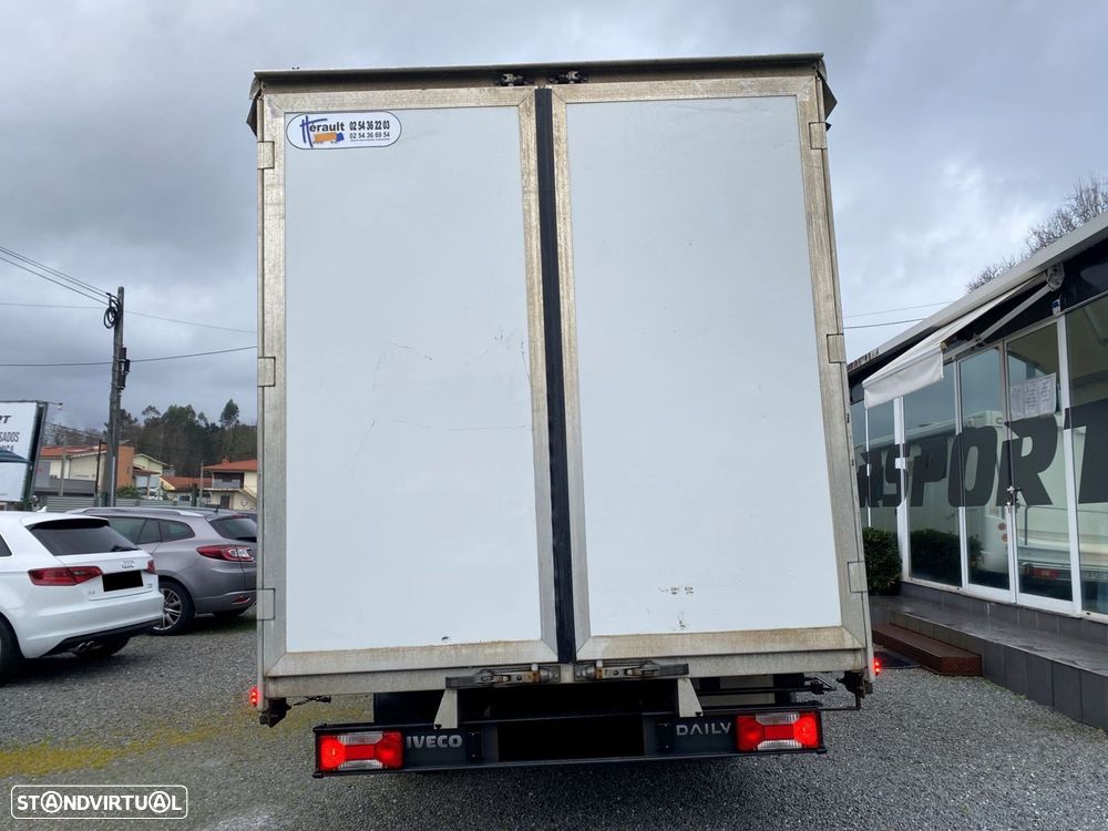 Iveco Daily 35S14 (4100WB) 3.5T Caixa de Lona Tautliner - 5