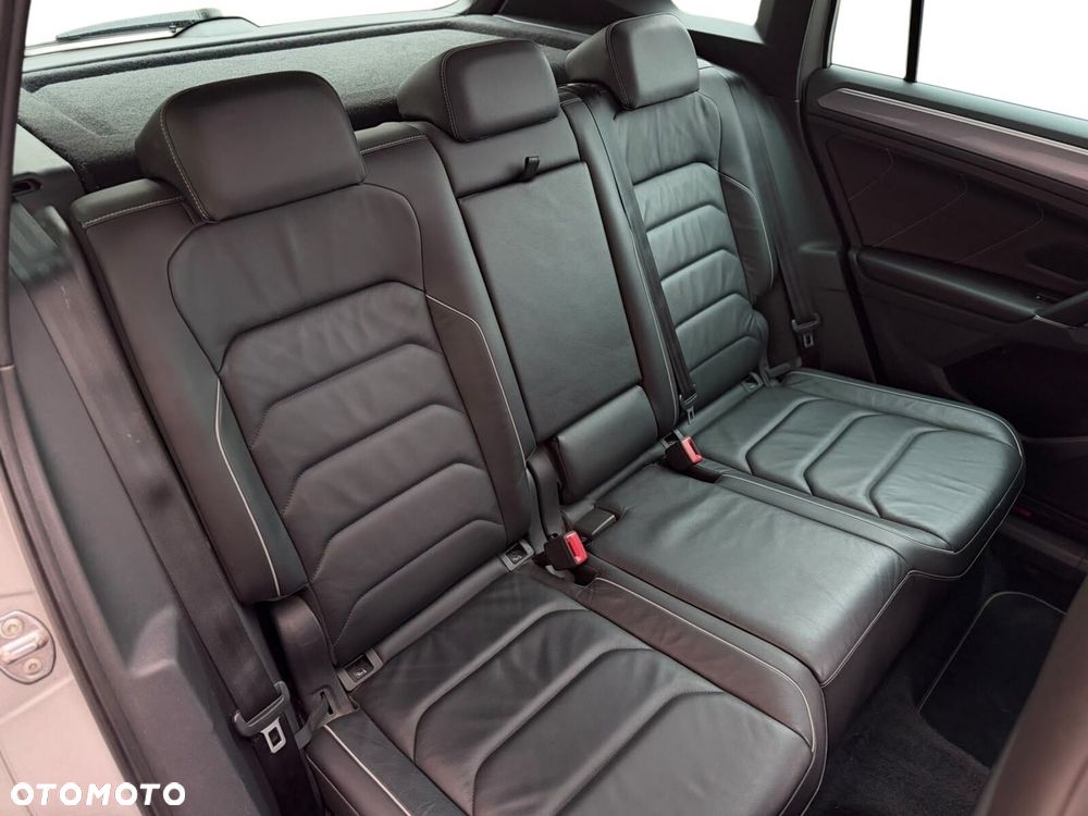 Volkswagen Tiguan - 23