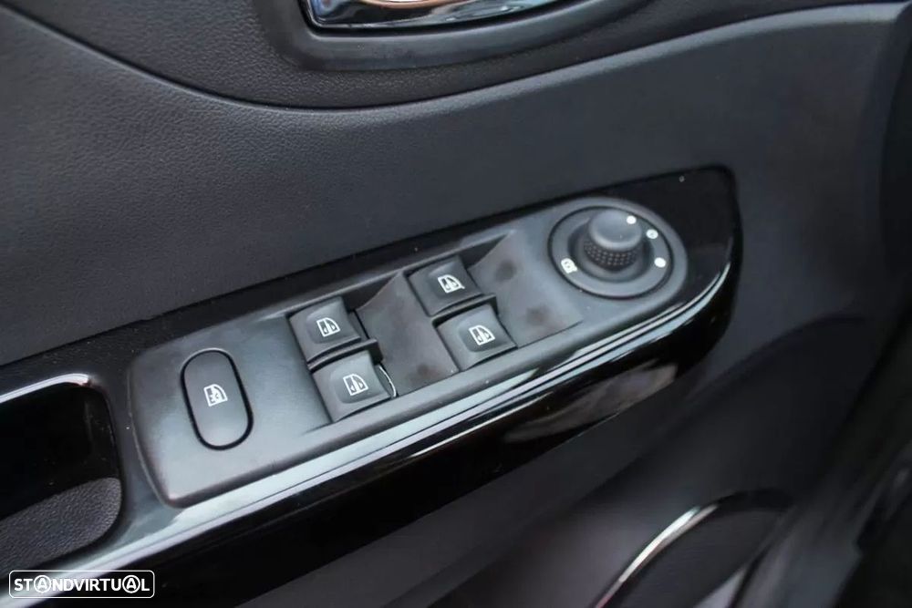 Renault Captur 1.5 dCi Exclusive - 14