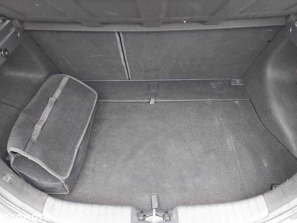 Hyundai i30 1.4 Edition 20 - 9